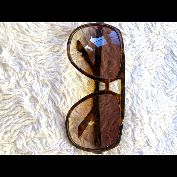 Gucci Aviator Sunglasses